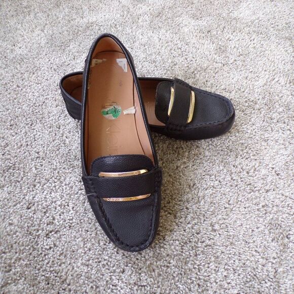 Calvin Klein loafers 7.5 - Picture 2 of 8